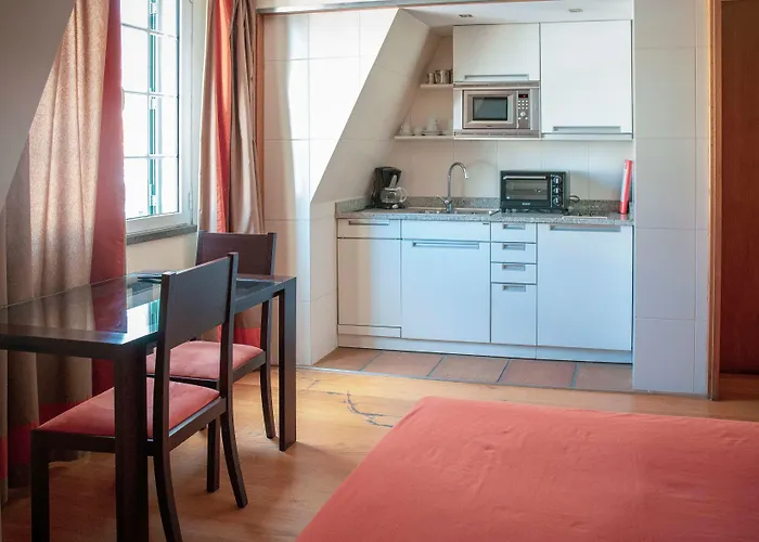 Turisticos Atlantida Aparthotel 4*