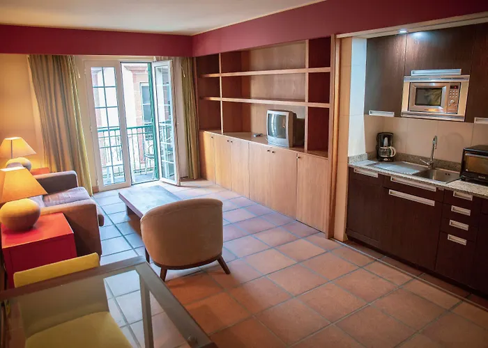 Turisticos Atlantida 4* Funchal (Madeira)