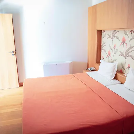 아파트호텔 Turisticos Atlantida 4*