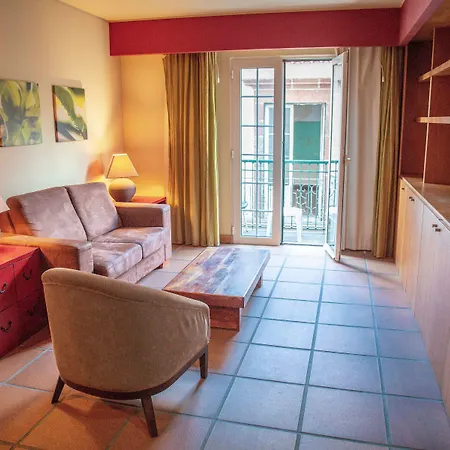 Turisticos Atlantida Apartmanhotel