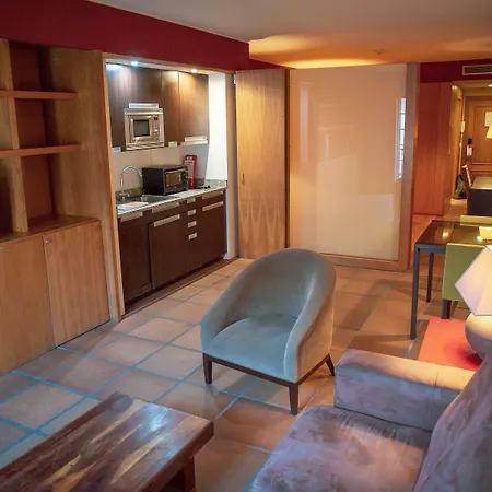 Turisticos Atlantida Apartmanhotel