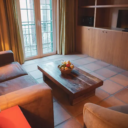 Turisticos Atlantida Aparthotel 4*