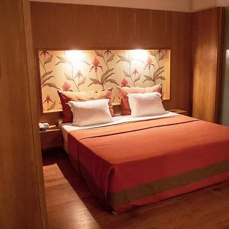 Turisticos Atlantida Apartmanhotel Funchal