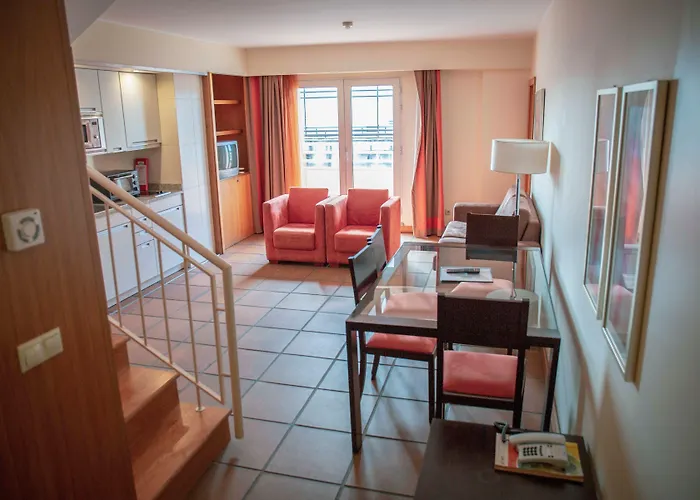 Apartahotel Turisticos Atlantida 4*